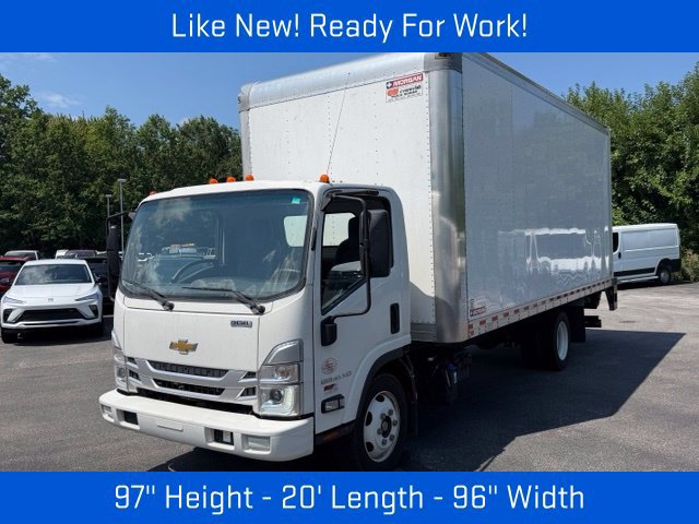Used 2023 Chevrolet Low Cab Forward 5500XD RWD image 1