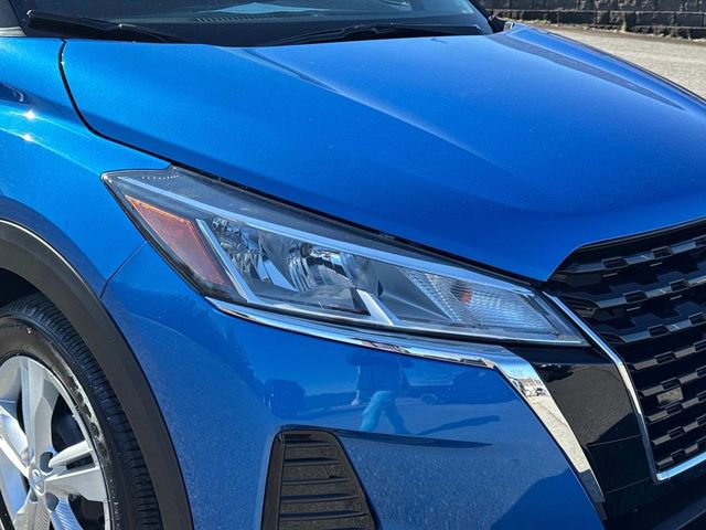 Certified 2025 Nissan Kicks Play S image 11
