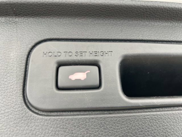 Used 2024 Honda Pilot EX-L image 16