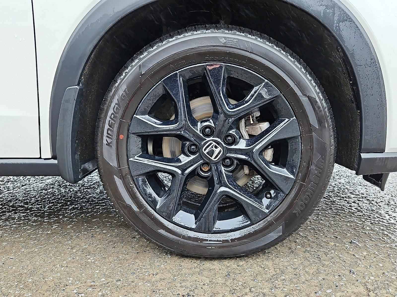 Used 2024 Honda HR-V Sport image 9