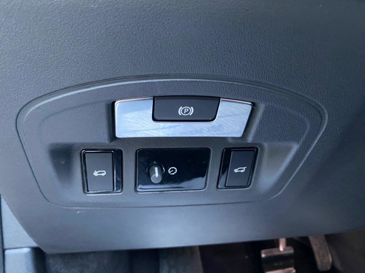 Used 2020 Jaguar I-PACE S image 55