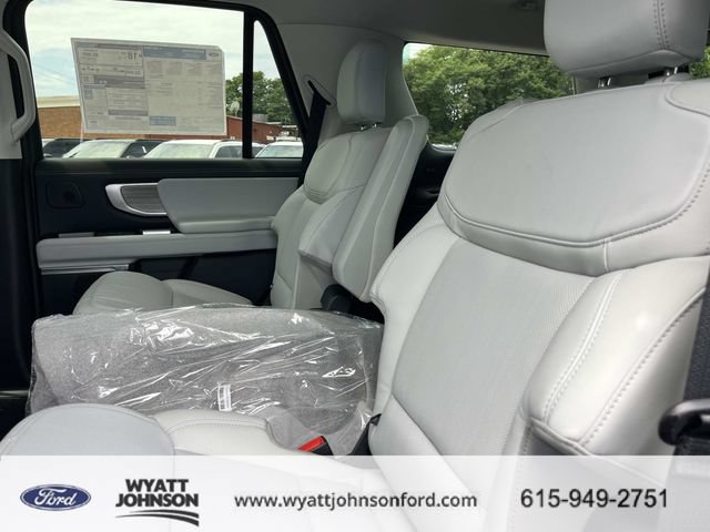 New 2027 Ford Expedition Platinum AWD/4WD image 22