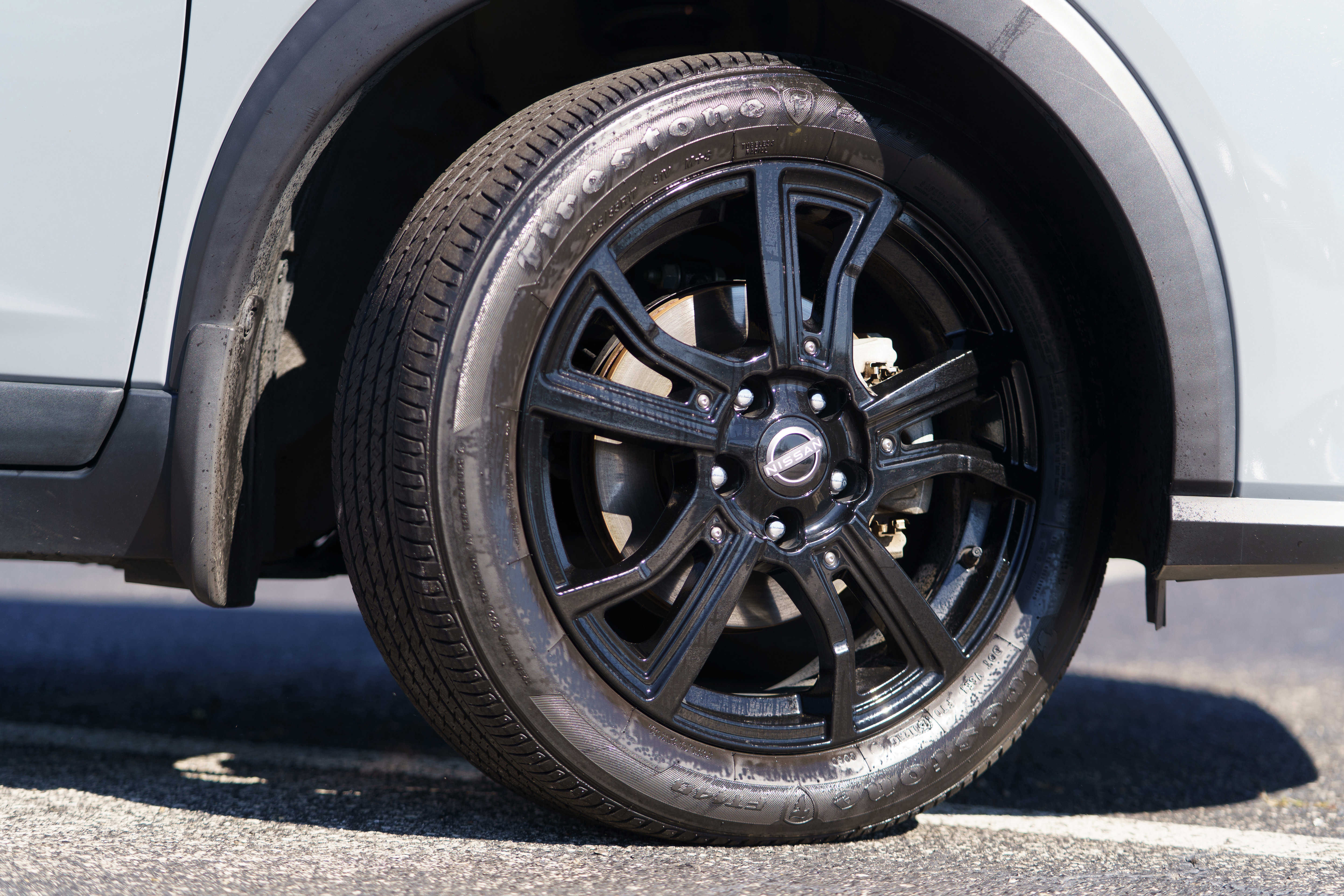 Used 2023 Nissan Kicks SR image 33