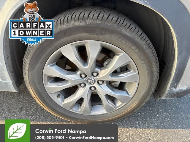 Used 2024 Toyota Grand Highlander AWD Hybrid image 9