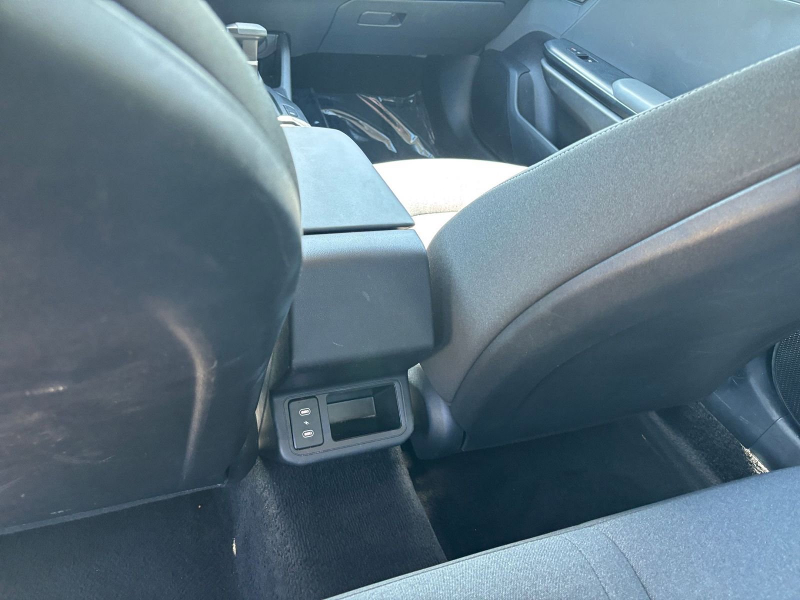 Used 2025 Kia K4 FWD image 24
