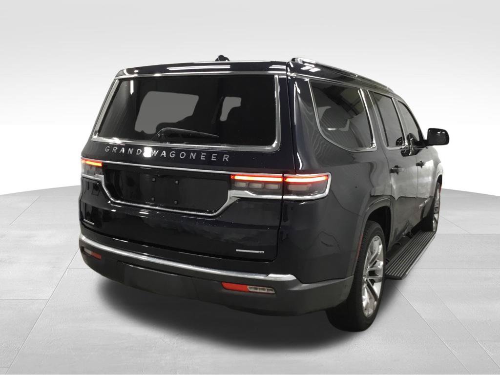 Used 2022 Jeep Grand Wagoneer Series II AWD/4WD image 15