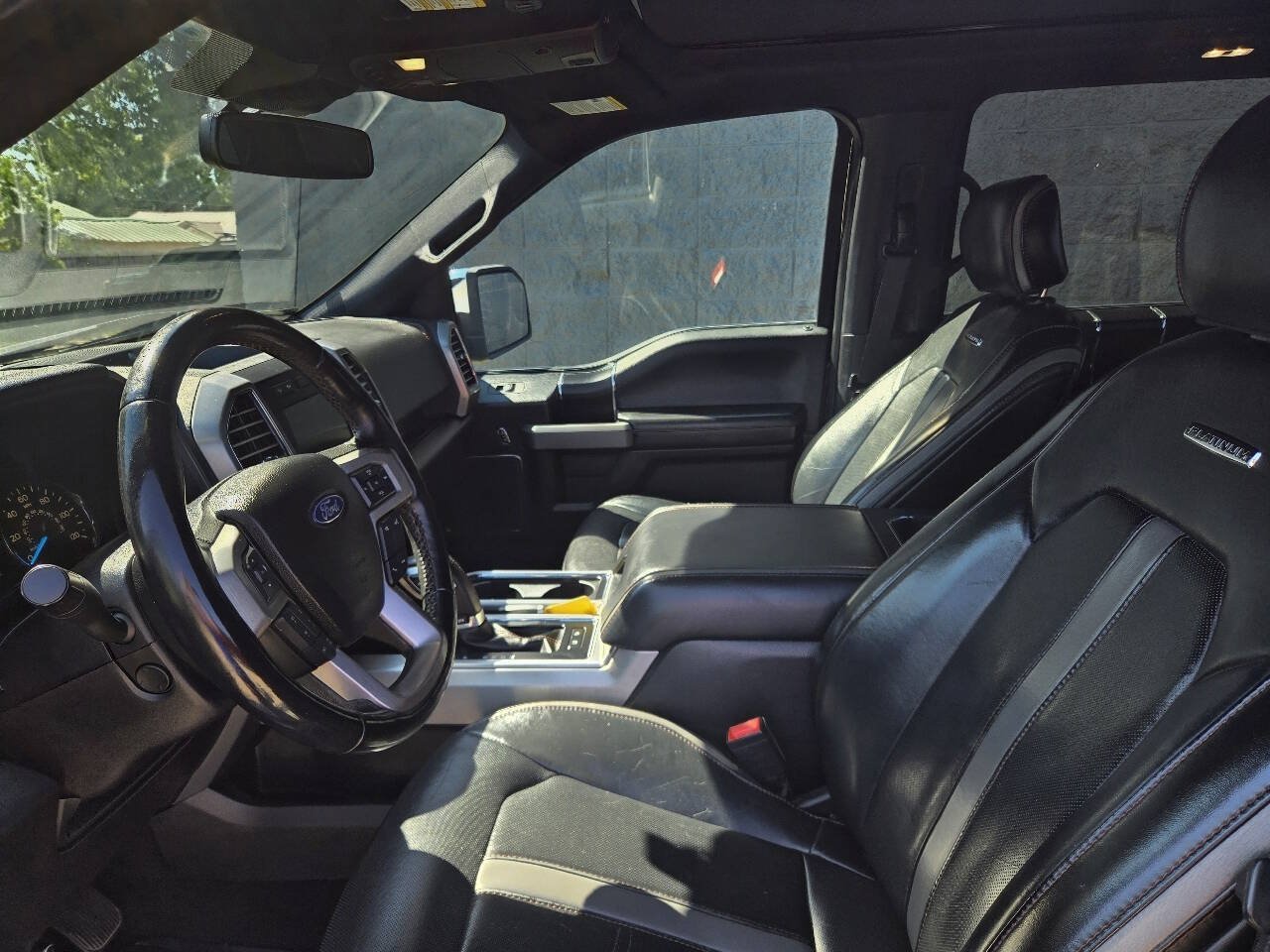 Used 2018 Ford F150 Platinum w/ Equipment Group 701A Luxury AWD/4WD image 10