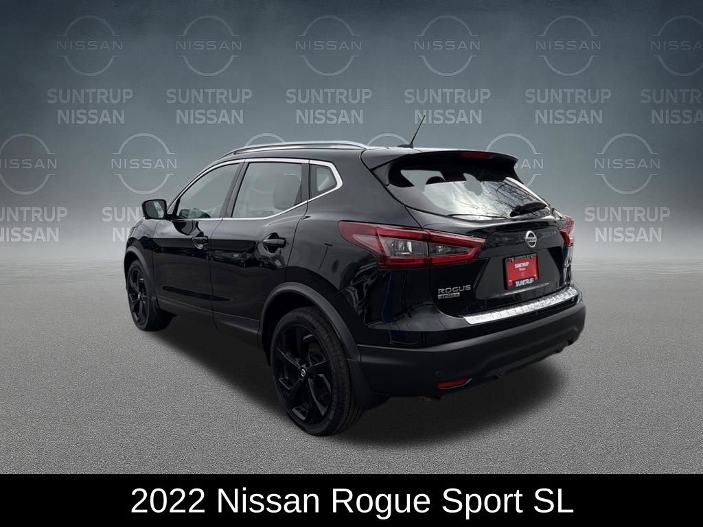 Used 2022 Nissan Rogue Sport SL image 3