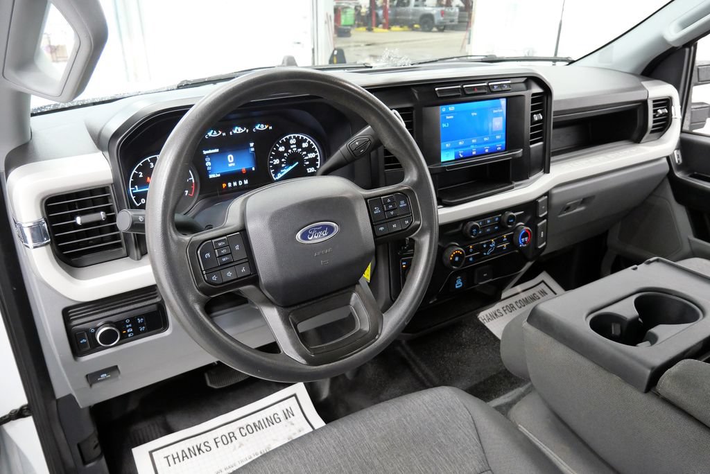 Used 2024 Ford F250 XL w/ FX4 Off-Road Package AWD/4WD image 11