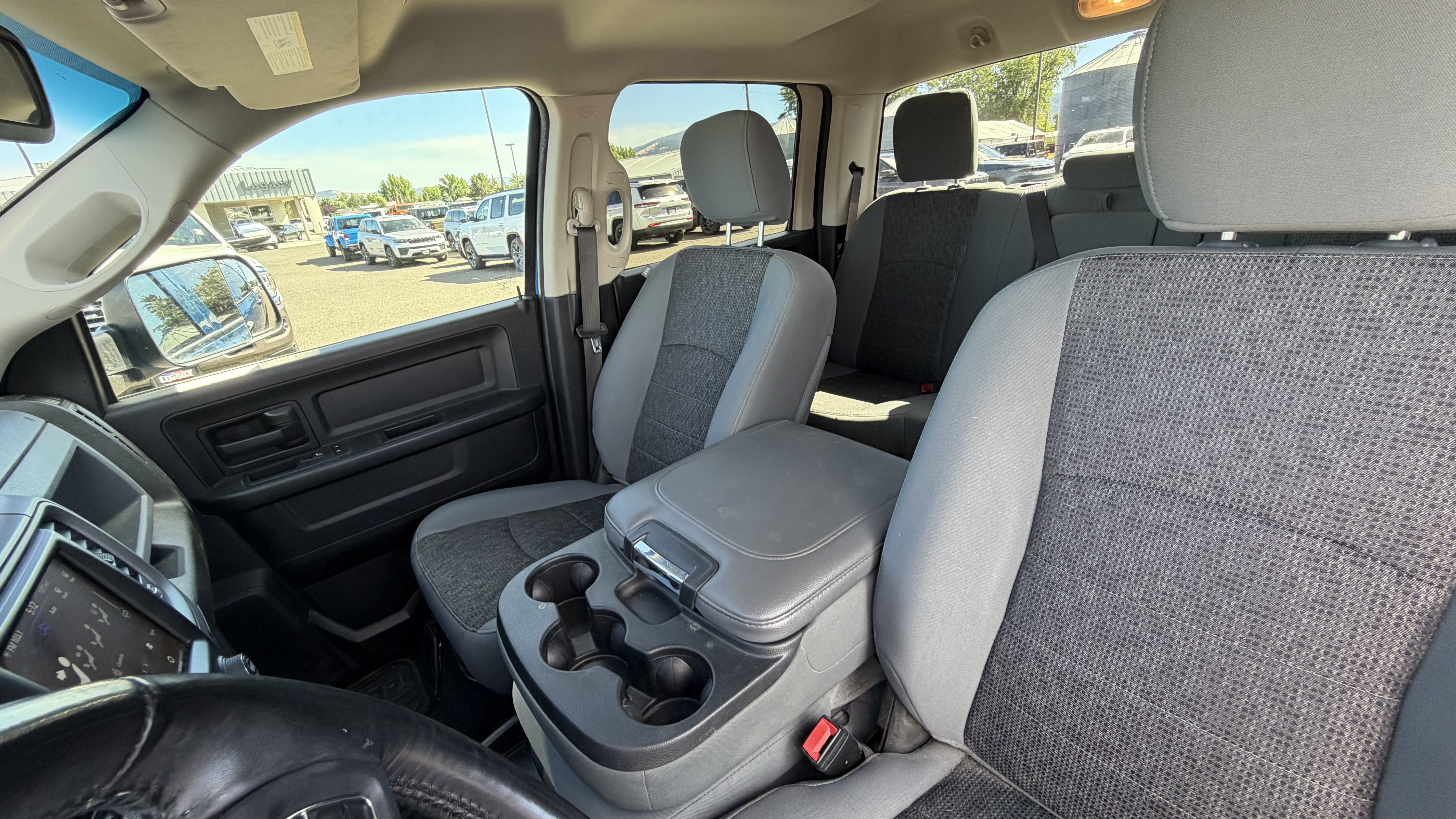 Used 2020 RAM 1500 Express w/ Wheel & Sound Group AWD/4WD image 26