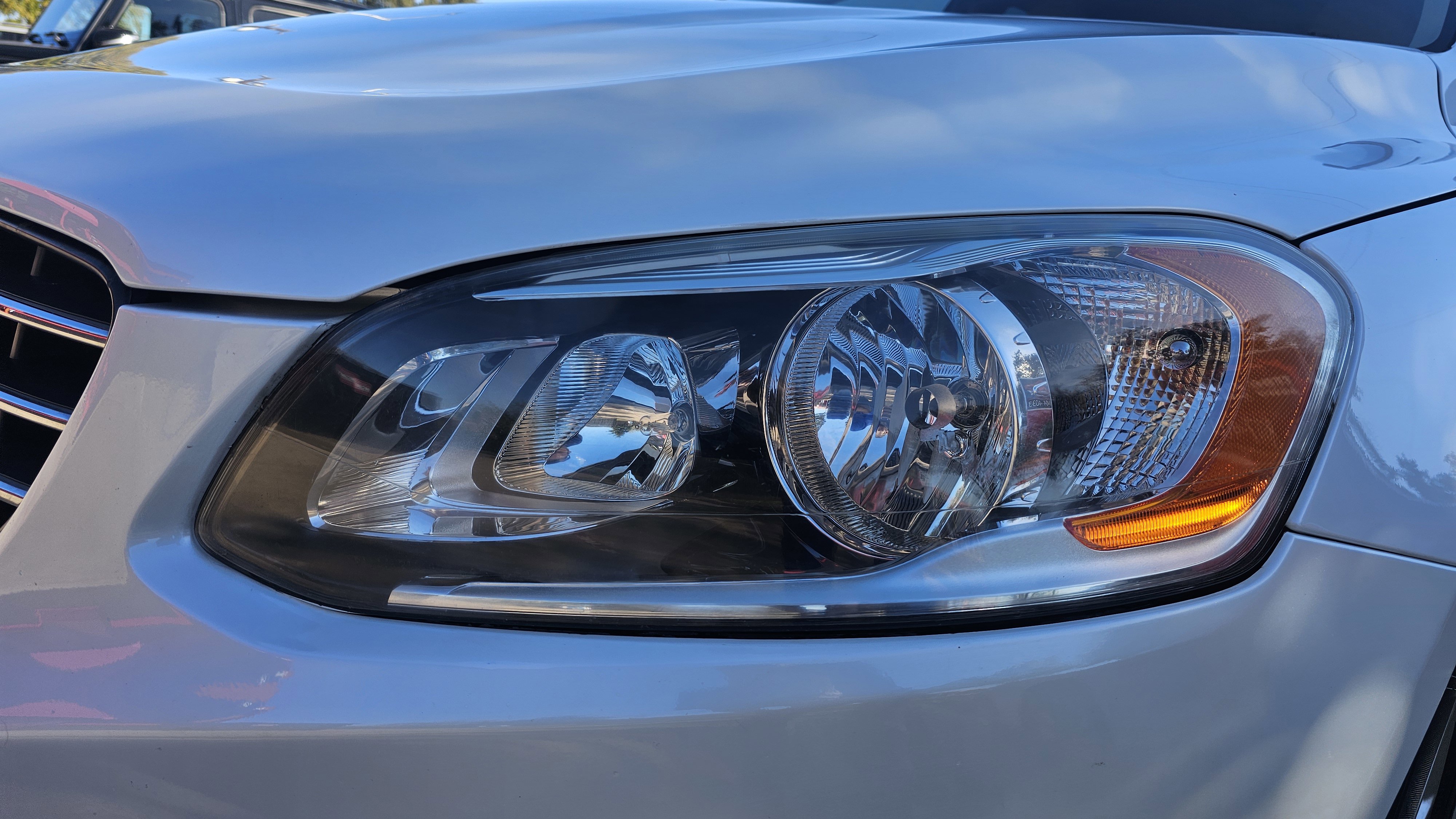 Used 2015 Volvo XC60 T5 Platinum image 11