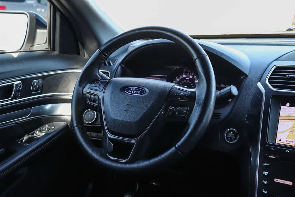Used 2019 Ford Explorer Sport w/ Equipment Group 401A AWD/4WD image 16