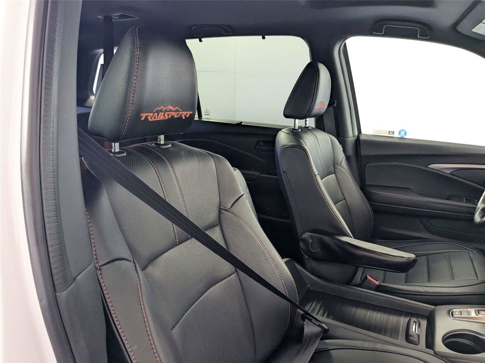 Used 2022 Honda Passport TrailSport image 29