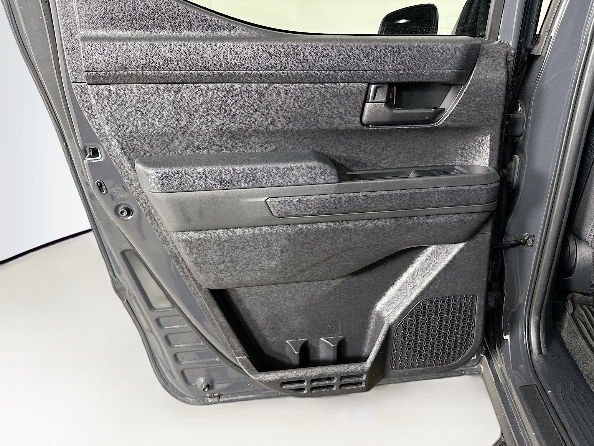 Used 2024 Toyota Tacoma SR5 image 25