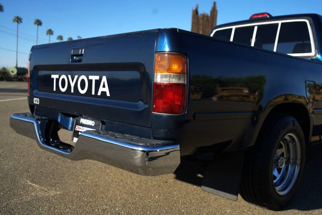 Used 1994 Toyota Pickup DX image 38