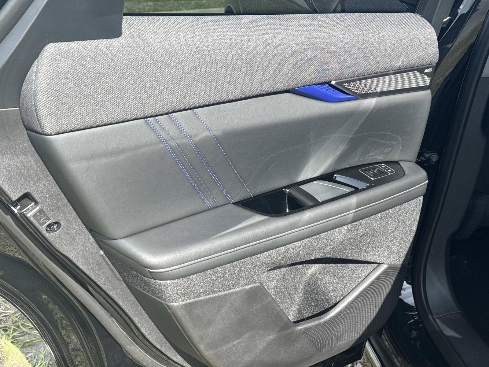 New 2026 Cadillac Optiq V w/ LPO, Floor Liner Package AWD/4WD image 11