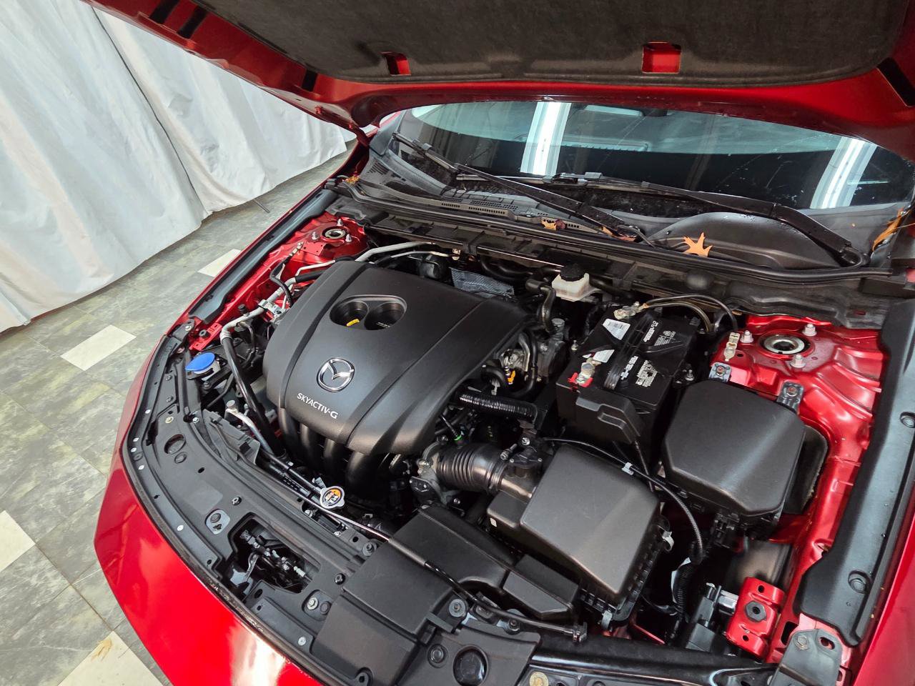 Used 2021 MAZDA MAZDA3 s FWD image 7