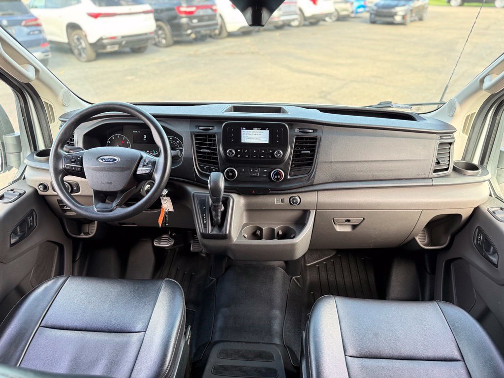 Used 2022 Ford Transit 250 148 High Roof AWD image 2