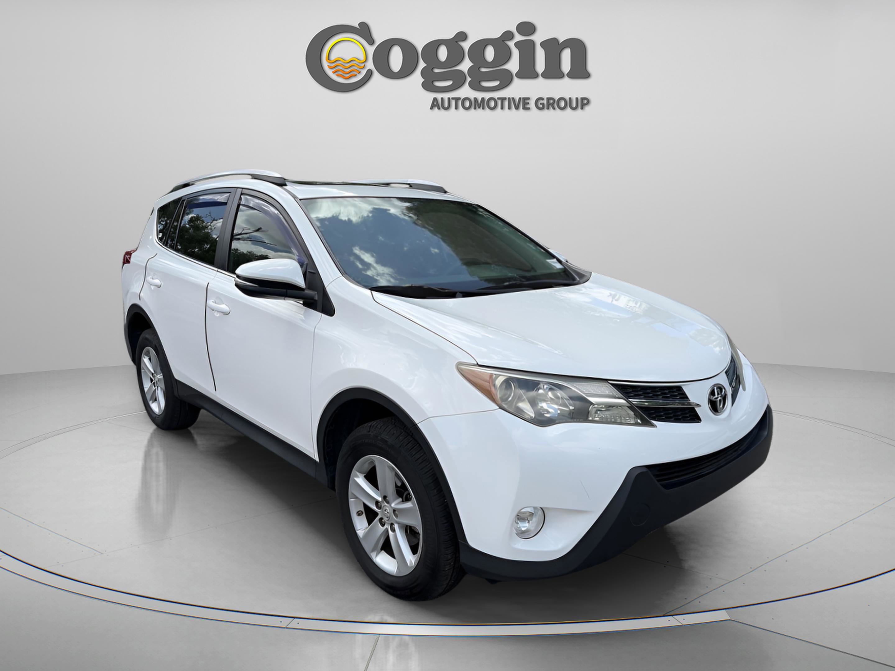 Used 2014 Toyota RAV4 XLE FWD image 7