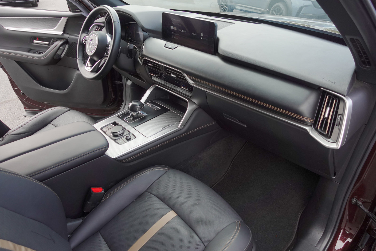 Used 2024 MAZDA CX-90 Plug-In Hybrid w/ Premium Plus AWD/4WD image 13