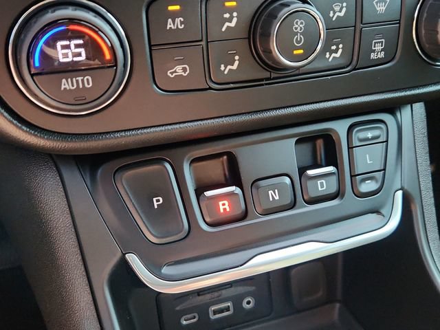 Used 2019 GMC Terrain SLE w/ Driver Convenience Package FWD image 46
