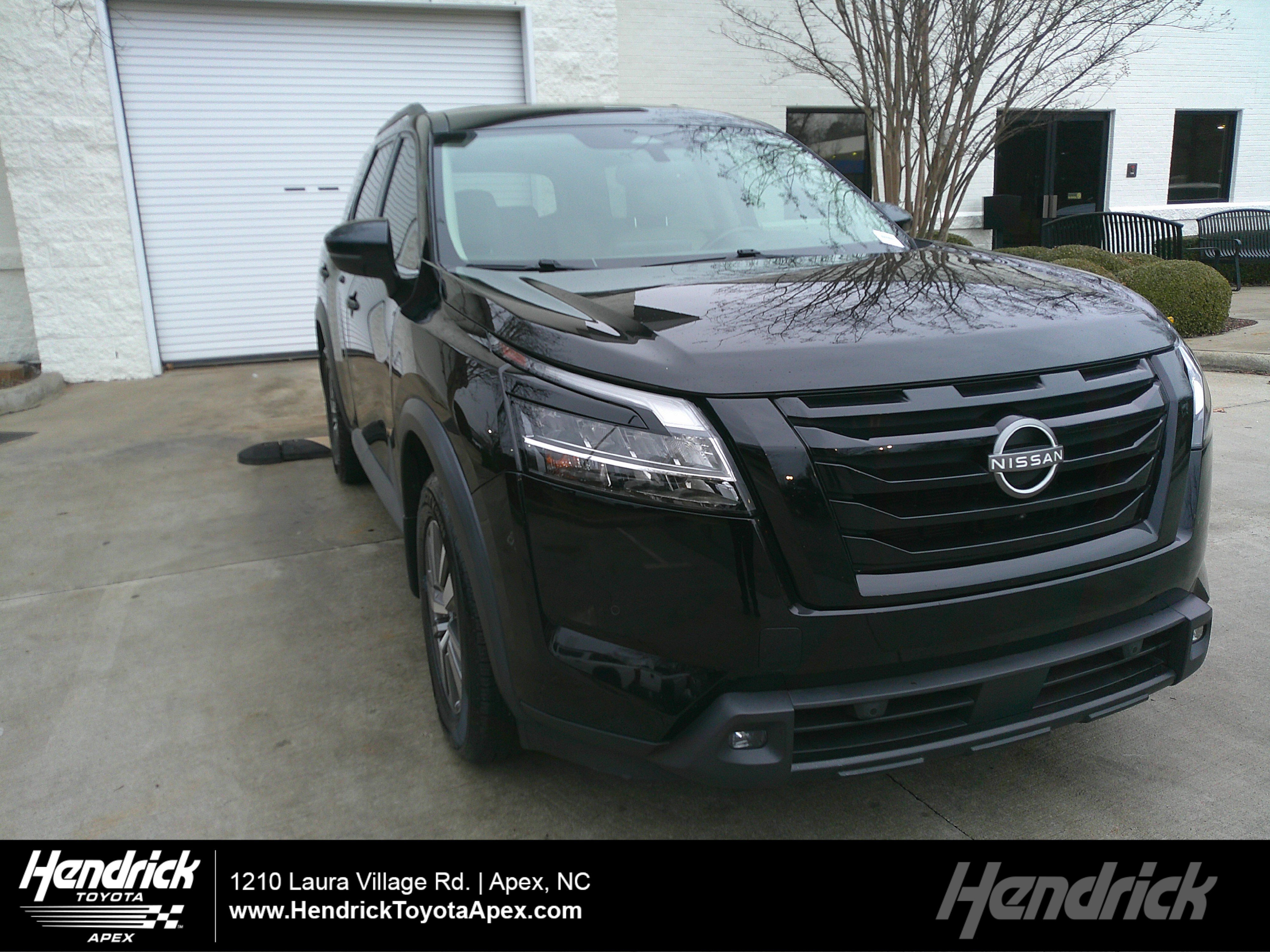 Used 2022 Nissan Pathfinder SL w/ SL Black Package