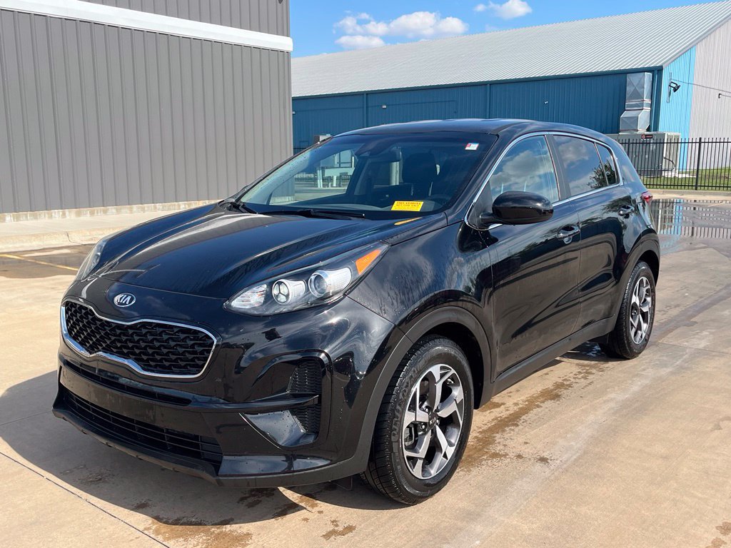 Used 2020 Kia Sportage LX FWD image 1