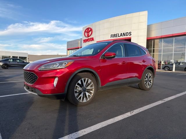 Used 2020 Ford Escape Titanium AWD/4WD image 3