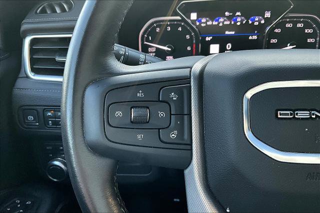 Used 2021 GMC Yukon Denali w/ Denali Premium Package image 11