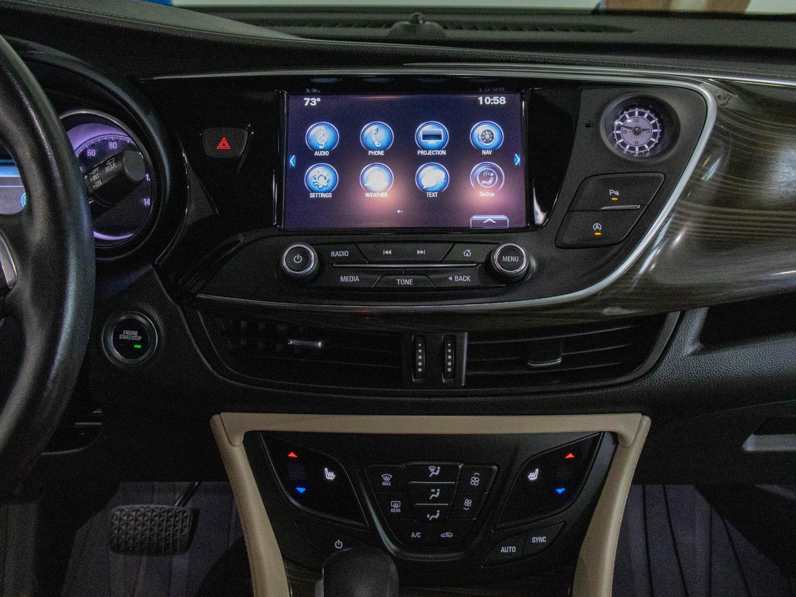 Used 2020 Buick Envision Essence image 4