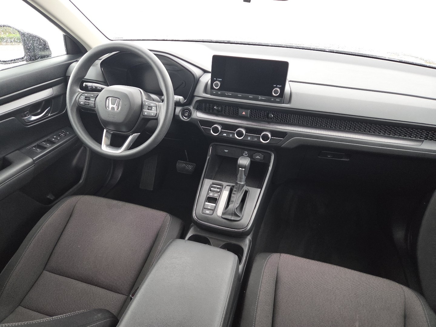 Used 2024 Honda CR-V LX image 21