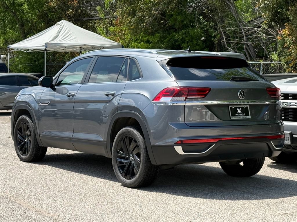 Used 2023 Volkswagen Atlas Cross Sport SE w/ Black Wheel Package image 6