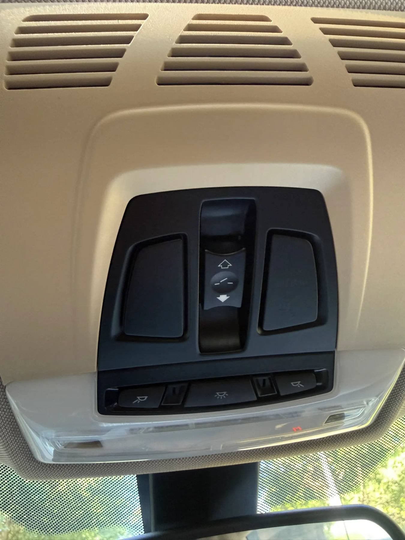 Used 2013 BMW 320i Sedan RWD image 23
