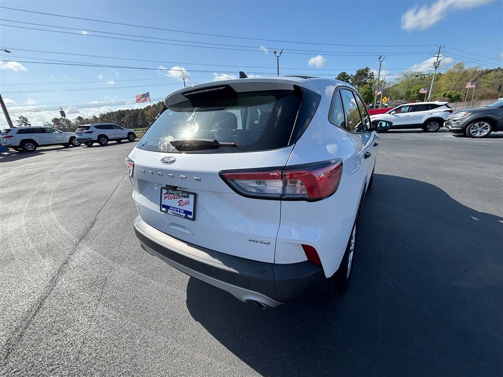 Used 2022 Ford Escape S AWD/4WD image 5
