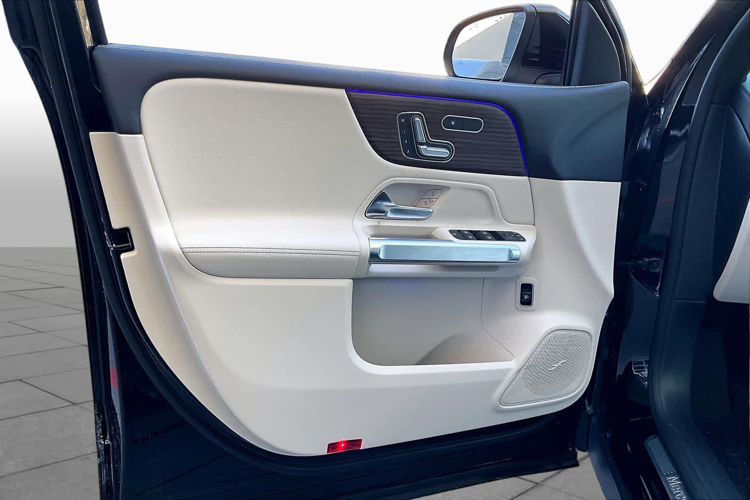 New 2026 Mercedes-Benz GLB 250 image 10