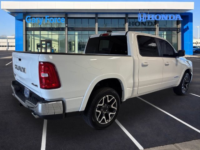 Used 2025 RAM 1500 Laramie AWD/4WD image 2