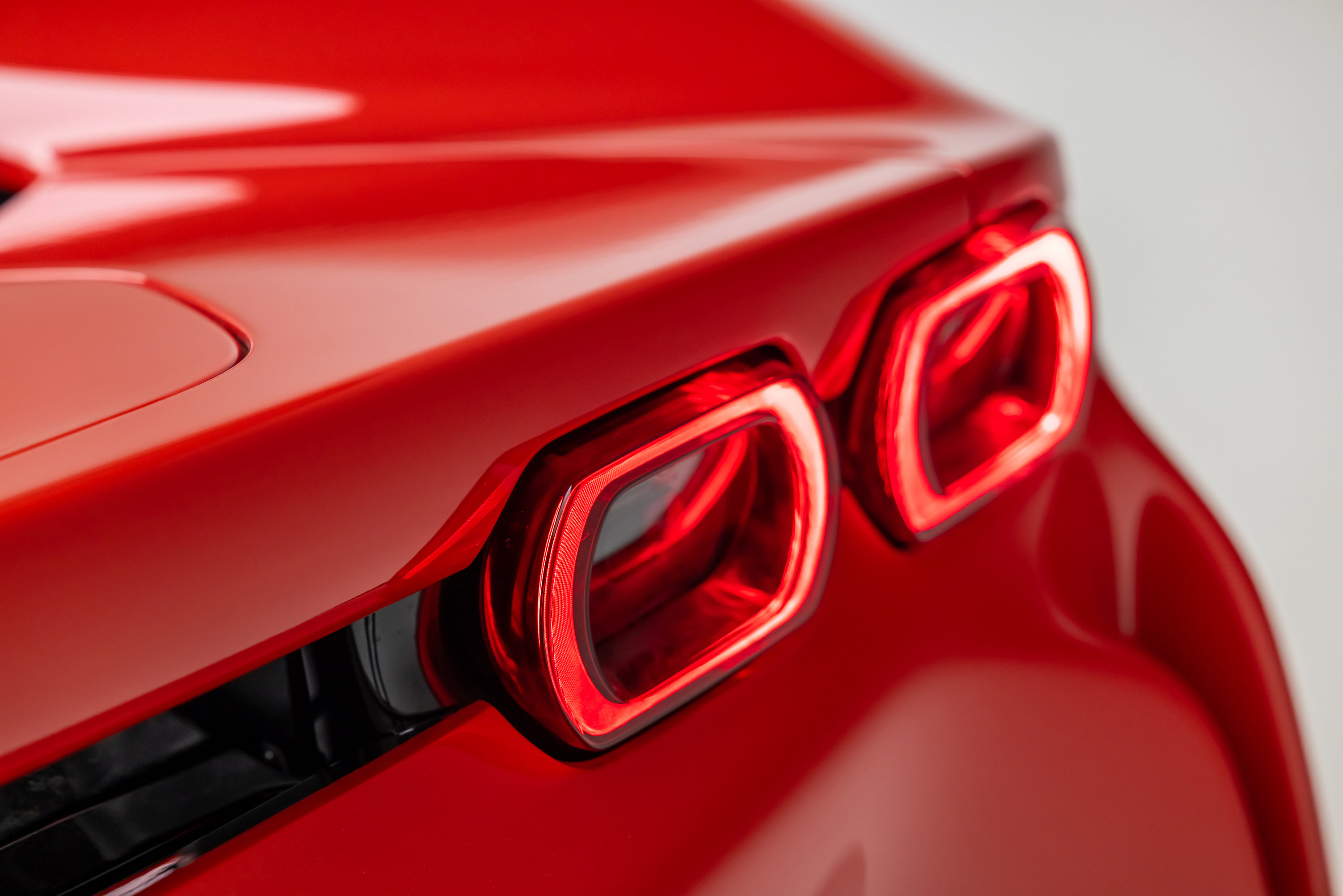 Certified 2022 Ferrari SF90 Spider image 37