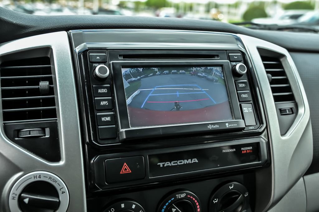 Used 2015 Toyota Tacoma TRD Pro AWD/4WD image 23