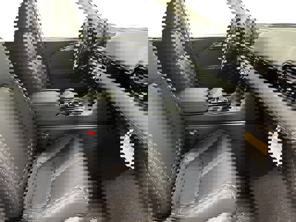 New 2025 Honda Pilot Touring image 26