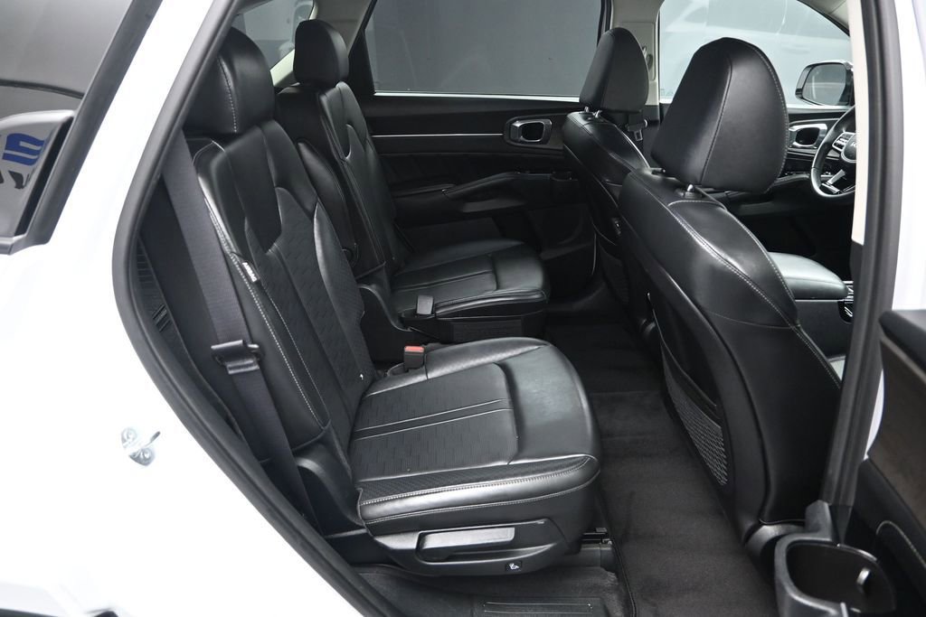 Certified 2024 Kia Sorento SX AWD/4WD image 39