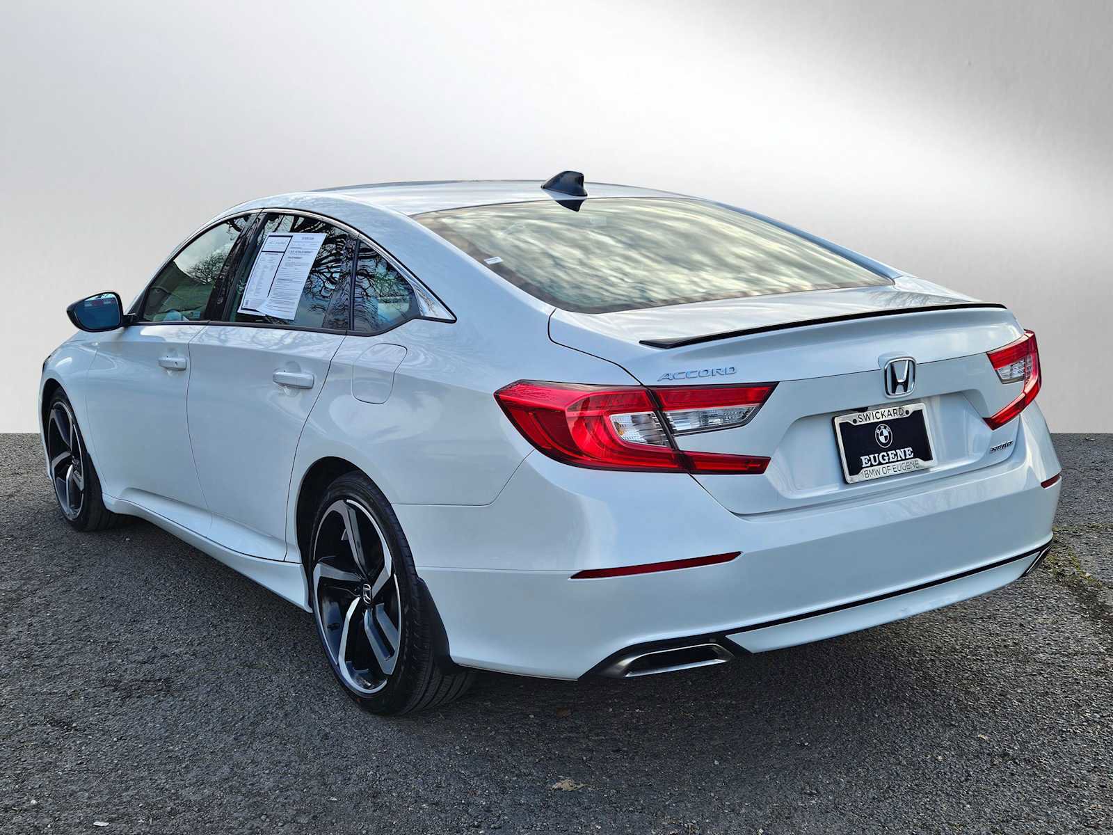 Used 2022 Honda Accord Sport image 10