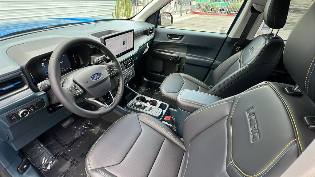 New 2025 Ford Maverick Lobo image 17