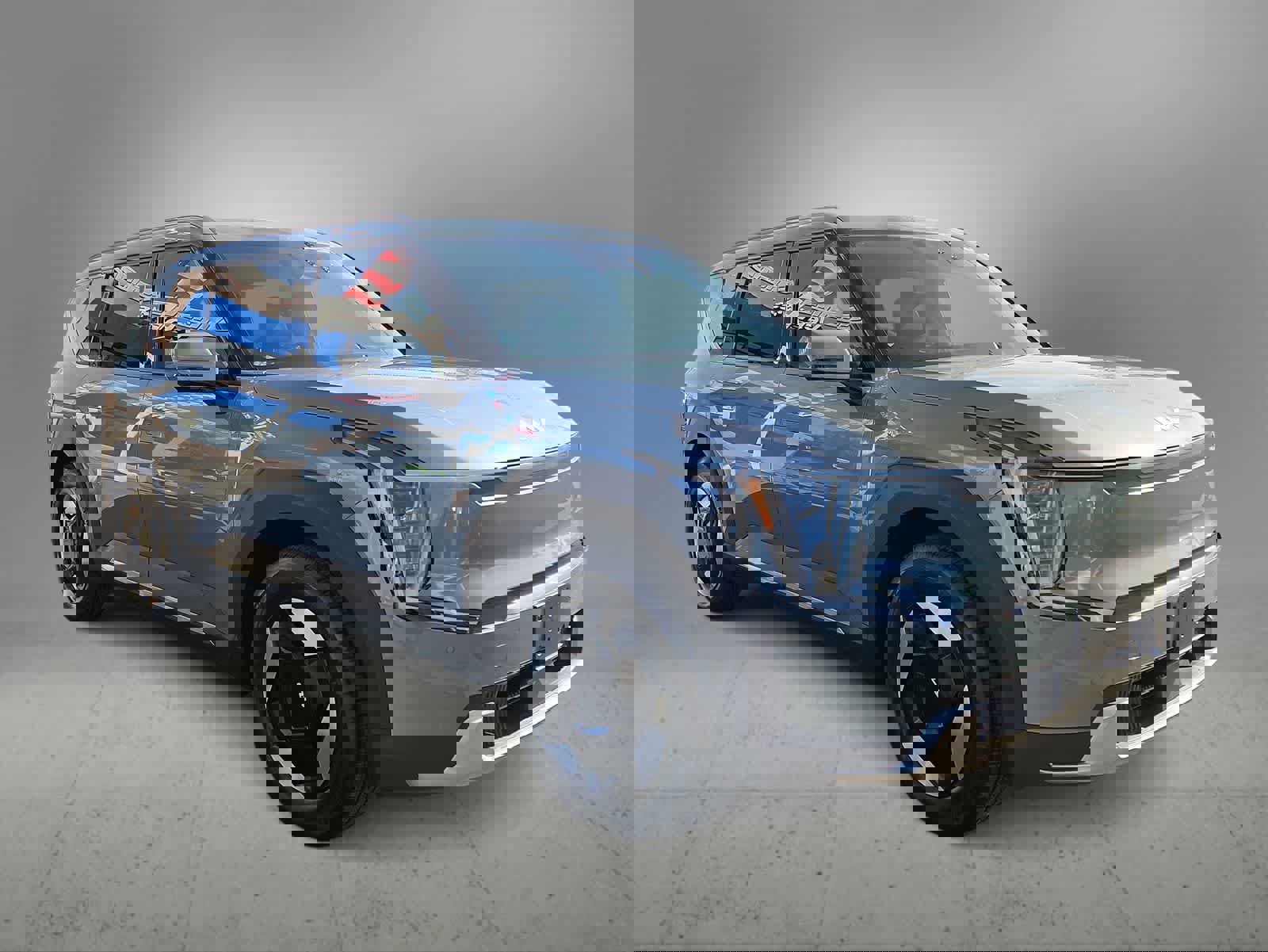 Used 2024 Kia EV9 Wind image 2