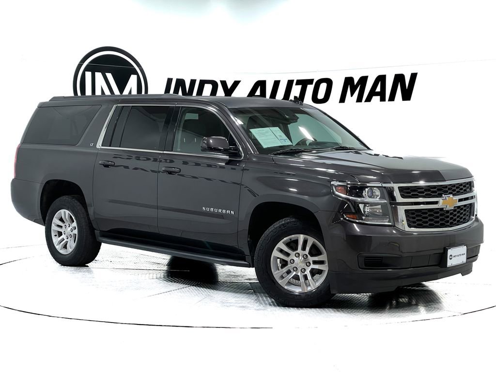 Used 2017 Chevrolet Suburban LT image 2