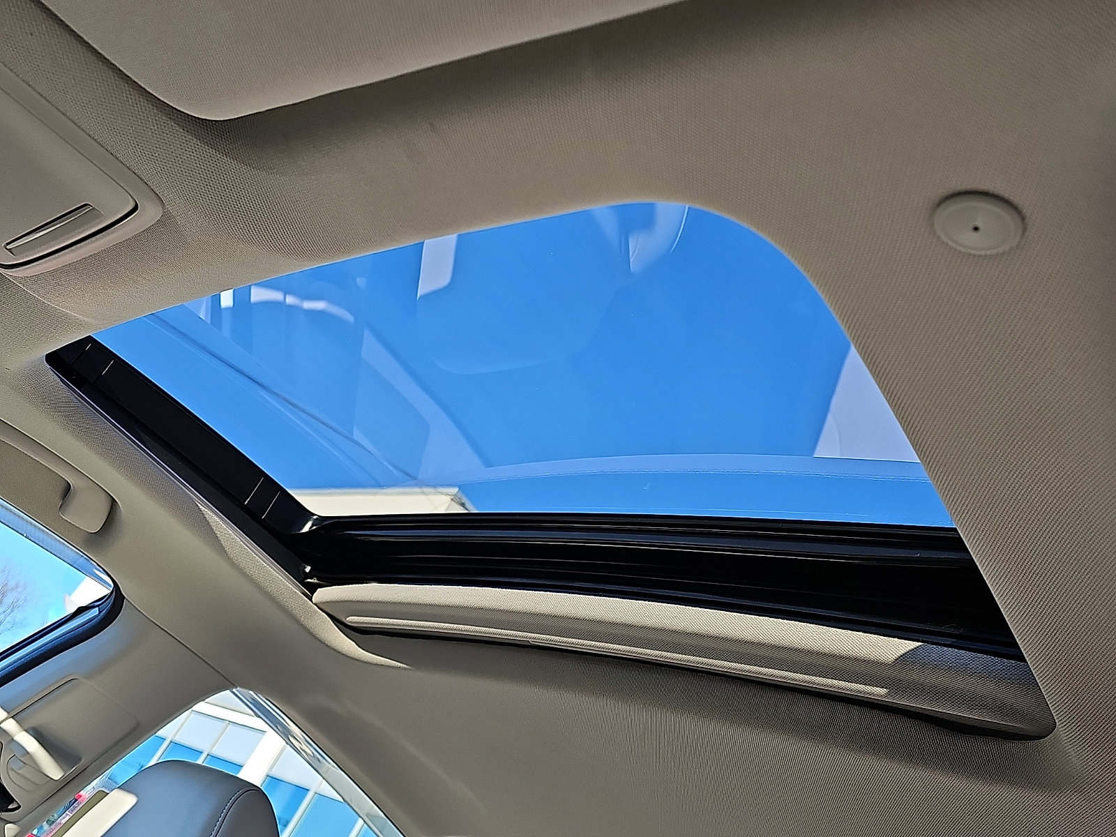 Used 2023 Honda Accord Touring image 15