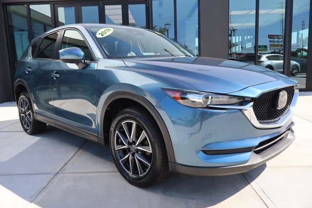 Used 2018 MAZDA CX-5 Touring FWD image 1