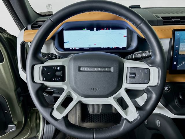 Used 2024 Land Rover Defender 110 SE AWD/4WD image 12