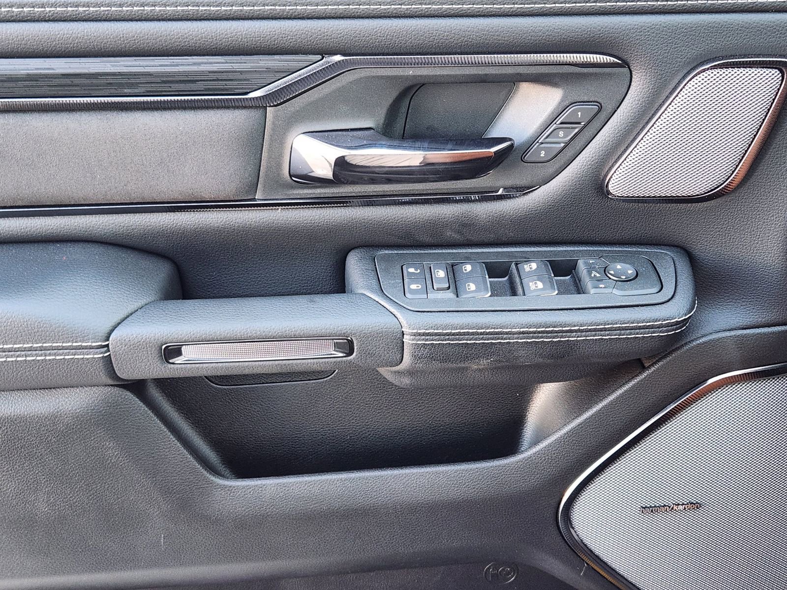 New 2026 RAM 1500 Rebel w/ G/T Package image 24