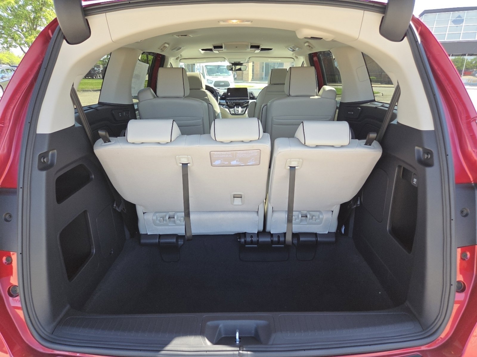 New 2026 Honda Odyssey Touring image 25