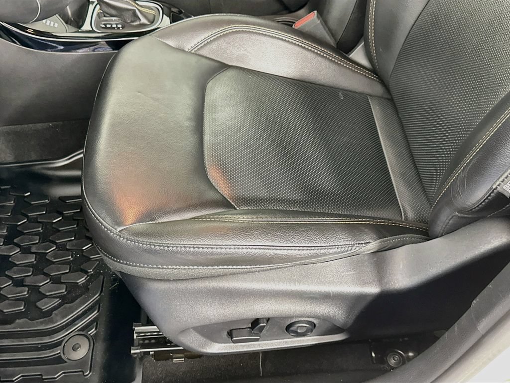 Certified 2018 Jeep Compass Limited AWD/4WD image 26